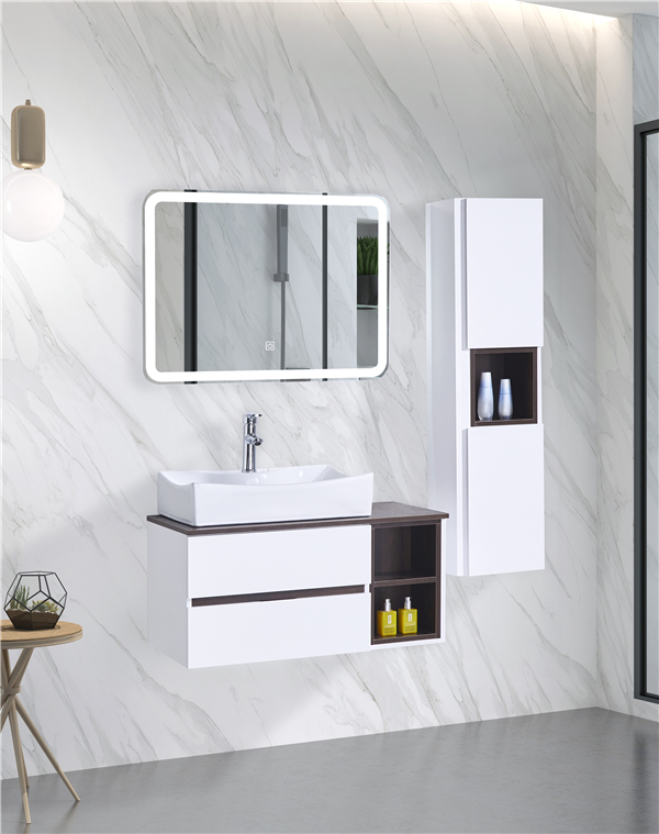 46 ভ্যানিটি GGP35