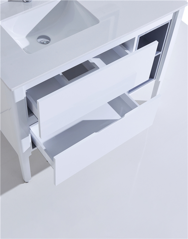 ক্যাবিনেট পিভিসি GGP36